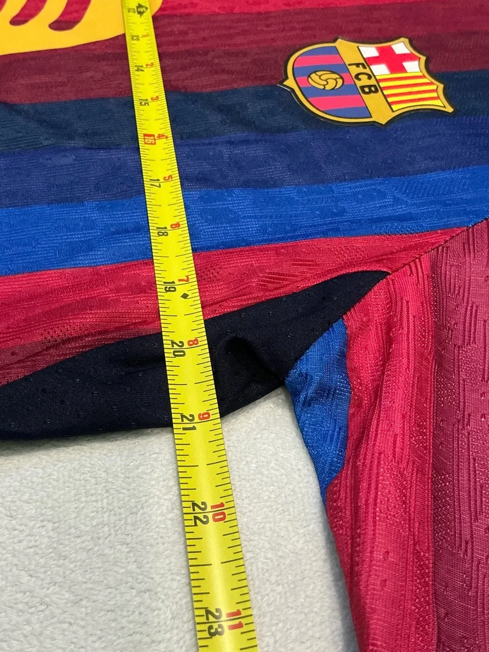 NWT FC BARCELONA 2026/27 Home Jersey Lamine Yamal #10 Player Version  Size XL - Picture 11 of 16